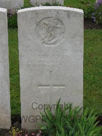 Etaples Military Cemetery - Anderson, John