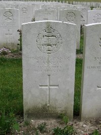 Etaples Military Cemetery - Annear, Reginald