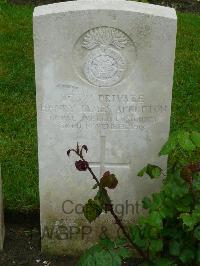 Etaples Military Cemetery - Appleton, Henry James