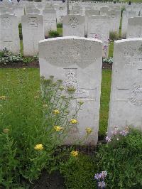 Etaples Military Cemetery - Archer, Frederick Thomas