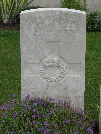 Etaples Military Cemetery - Armstrong, James Andrew