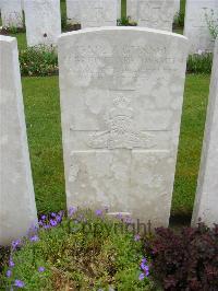 Etaples Military Cemetery - Arrowsmith, Alfred Ernest