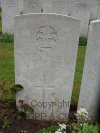 Etaples Military Cemetery - Ashcroft, Jas Stanley