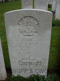 Etaples Military Cemetery - Baldwin, Edward James