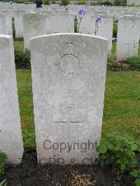 Etaples Military Cemetery - Ball, A H