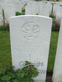 Etaples Military Cemetery - Bamforth, John William Richard