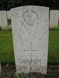 Etaples Military Cemetery - Barber, B