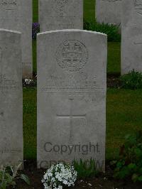 Etaples Military Cemetery - Barnett, Ernest John Frederick