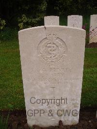 Etaples Military Cemetery - Barry, James