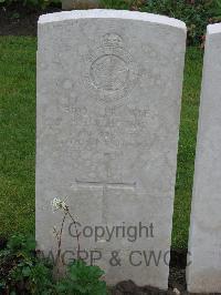 Etaples Military Cemetery - Bashford, Herbert