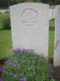 Etaples Military Cemetery - Batchelor, Thomas Edwin