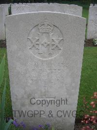 Etaples Military Cemetery - Batten, Edwin Arthur