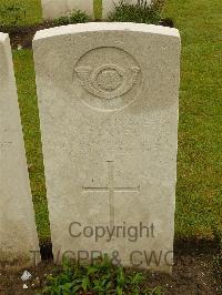 Etaples Military Cemetery - Baxter, Fred