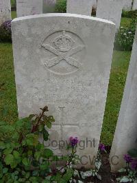 Etaples Military Cemetery - Belcher, Charles