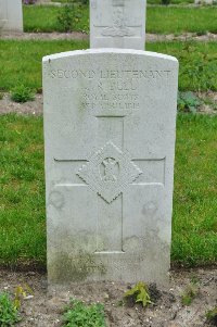 Etaples Military Cemetery - Bell, James Rogerson