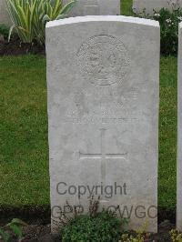 Etaples Military Cemetery - Bevan, F C