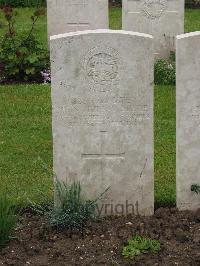 Etaples Military Cemetery - Birnie, John Murray