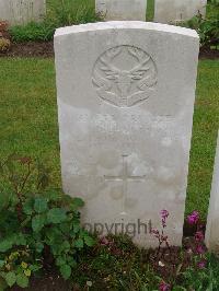 Etaples Military Cemetery - Blackburn, William