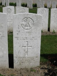 Etaples Military Cemetery - Blake, Frederick