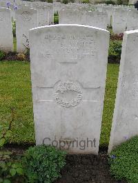 Etaples Military Cemetery - Blaymires, William John