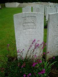 Etaples Military Cemetery - Blow, John Thomas