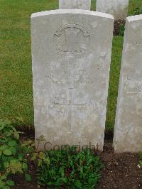 Etaples Military Cemetery - Blyth, William