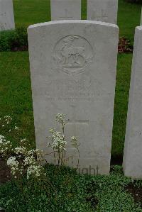 Etaples Military Cemetery - Bodin, W