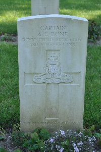 Etaples Military Cemetery - Bone, Albert Edward