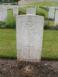 Etaples Military Cemetery - Booth, John Thomas