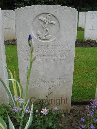 Etaples Military Cemetery - Bottoms, Arthur Eneas