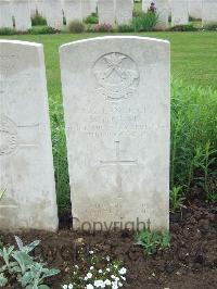 Etaples Military Cemetery - Boulain, Wilfred