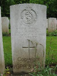 Etaples Military Cemetery - Bowden, Frederick George