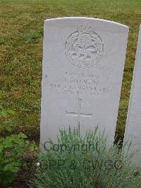 Etaples Military Cemetery - Boynton, J