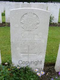 Etaples Military Cemetery - Bracegirdle, G H