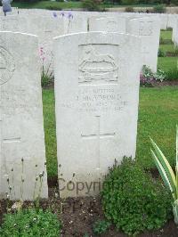 Etaples Military Cemetery - Bradford, J