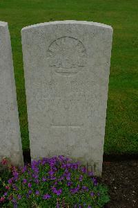 Etaples Military Cemetery - Breen, Joseph Vincent