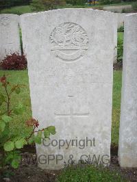 Etaples Military Cemetery - Brewerton, Walter Wyatt