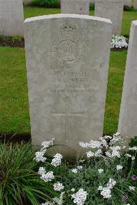 Etaples Military Cemetery - Brewood, H