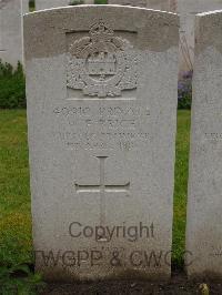 Etaples Military Cemetery - Brice, William Frederick