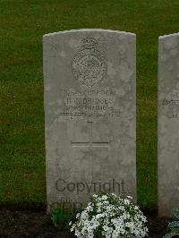 Etaples Military Cemetery - Bridges, Henry Charles