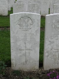 Etaples Military Cemetery - Brierley, R