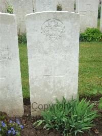 Etaples Military Cemetery - Brown, D