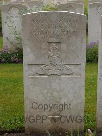 Etaples Military Cemetery - Brown, D