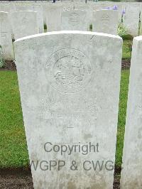 Etaples Military Cemetery - Brown, George James