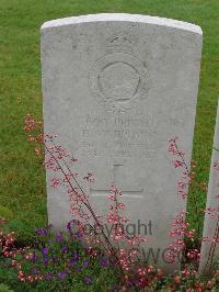 Etaples Military Cemetery - Brown, Herbert Walter