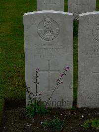 Etaples Military Cemetery - Brown, James