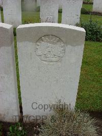 Etaples Military Cemetery - Brown, Robert Ervald