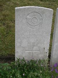 Etaples Military Cemetery - Brownlow, J H