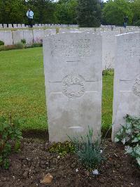 Etaples Military Cemetery - Buchanan, Roy