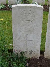 Etaples Military Cemetery - Buckman, John